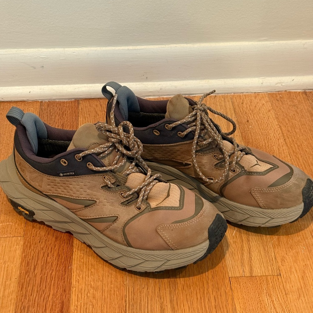 Hoka Women’s Anacapa Low GTX Brown Hiking Shoes with Vibram Soles